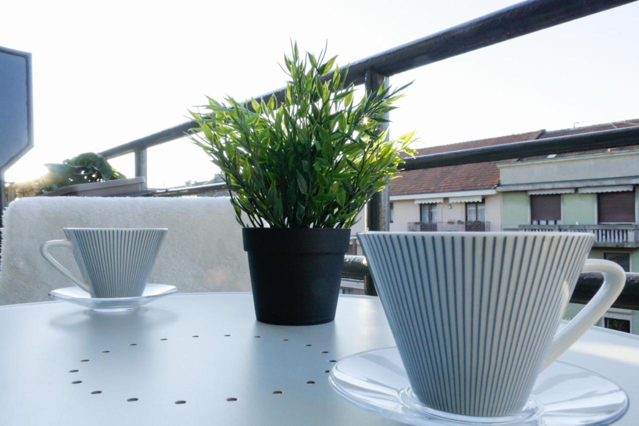 Top Apartment In The Center Balcony+Wi-Fi+Panorama Milano Eksteriør billede